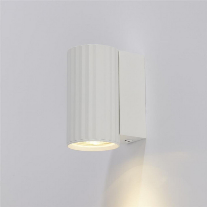 Lumière murale cannelée Anna GU10, blanc sable