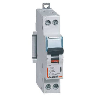 Disjoncteur Phase/Neutre  16A courbe C / DNX³4500 6kA arrivée et sortie borne à vis - 1P/N 230V - 1 module