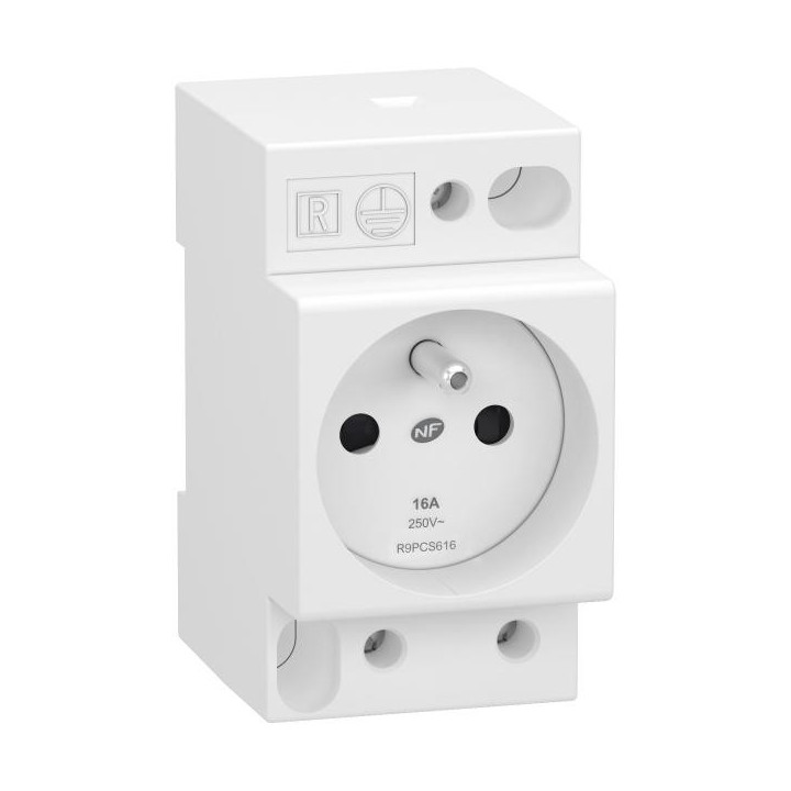 Prise 2P/T 250V 16A Prise 2P/T 250V 16A